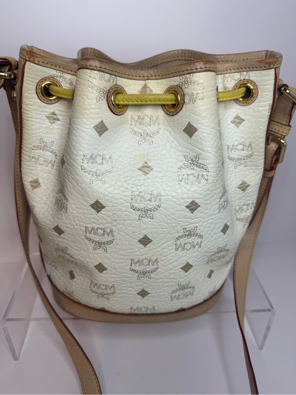 #325 MCM Heritage Visetos Monogram Drawstring Bucket Bag - Picture 4 of 14